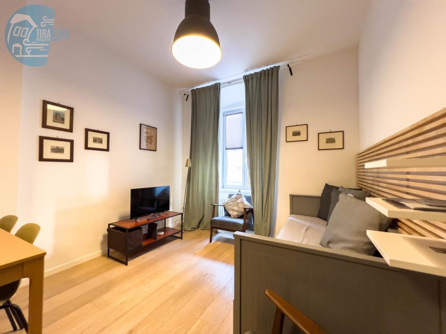 Imbriani 4S Tirabora Short Rent Appartement Triëst Buitenkant foto